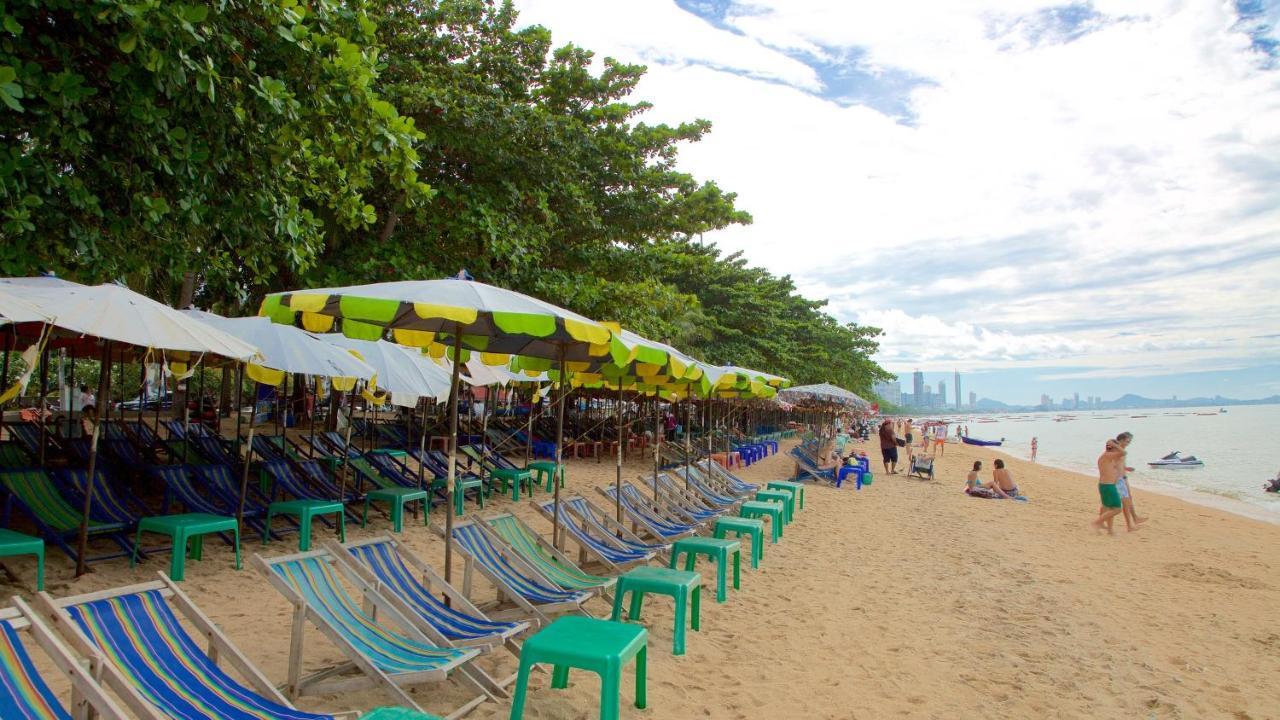 Max'S Beach House Hotell Pattaya Eksteriør bilde